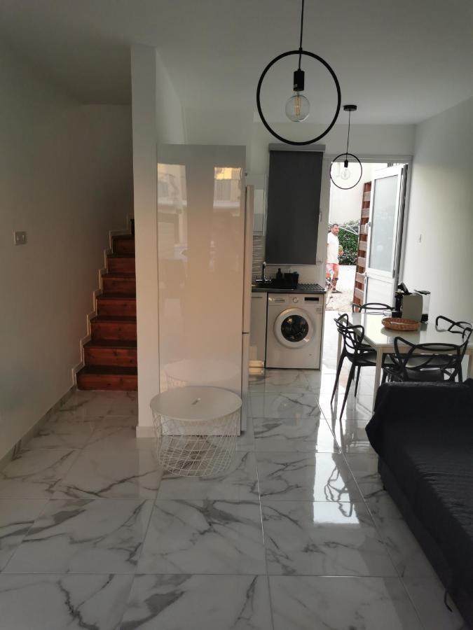 Eros Maisonette In Latchi Area Just 700 Meters Or One-Minute Drive From Polis Municipal Beach ภายนอก รูปภาพ